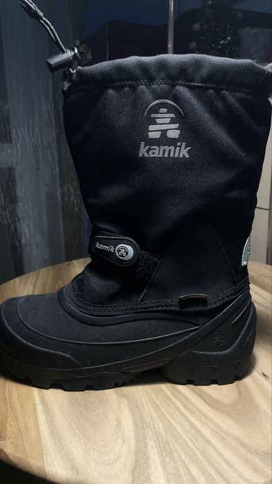 Продам новые детские зимние сапоги Kamik 32-33 размер. Оригинал