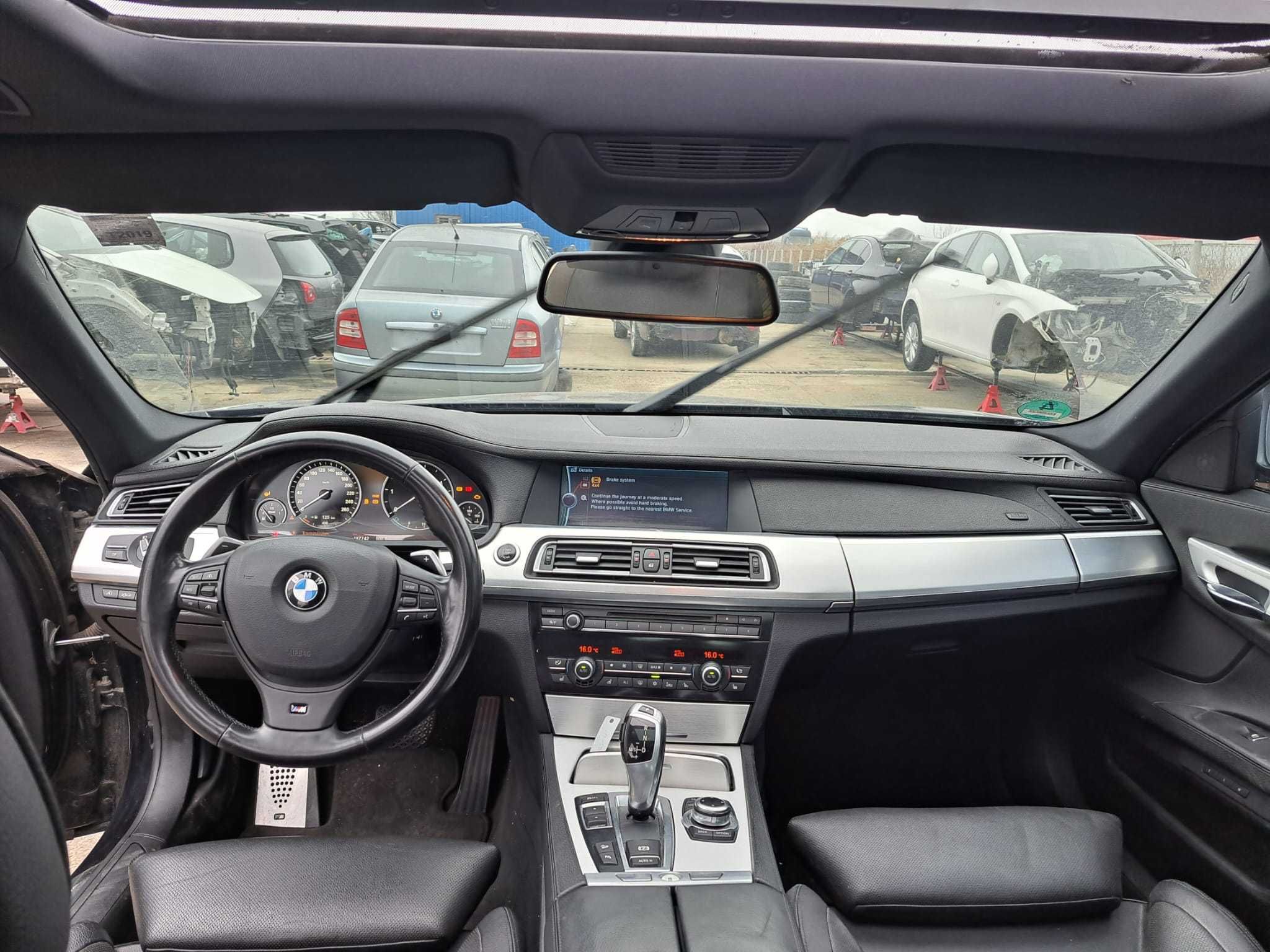 Dezmembrez Bmw F01 740XD M-PACK 306 Cai 2011 176.000 KM