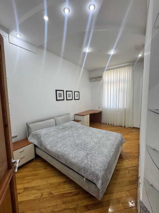 Продаётся КВАРТИРА 3/3/5 на 126м2 Попугайчик, Хуавей офис, кафе БОН