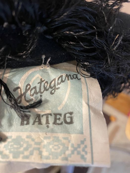 Costum popular fetite