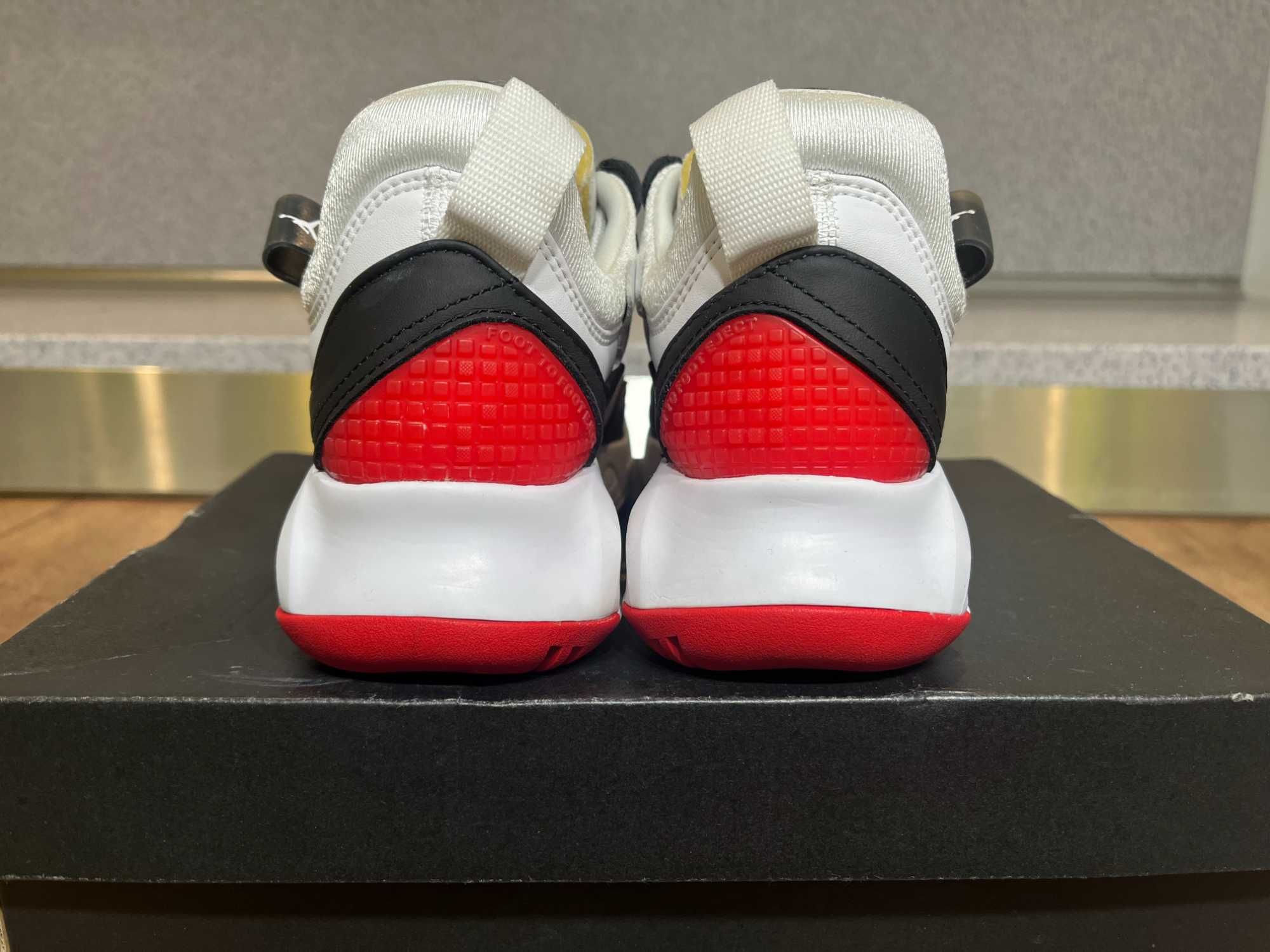 ОРИГИНАЛНИ *** Nike Air Jordan MA2 'Light Smoke Grey University Red'