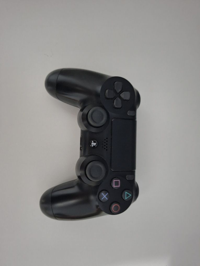 PS4 Pro + SSD 1TB