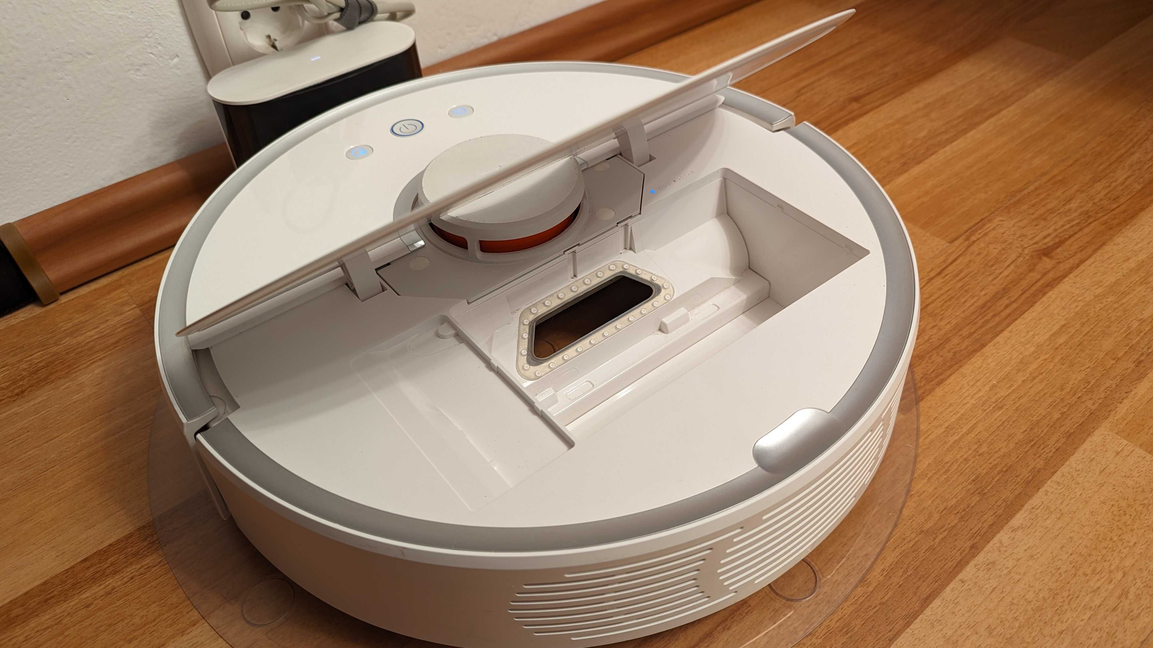 Robot de aspirare Roborock 2, 14.4 V, Mop, Autonomie 2h, WiFi, Alb