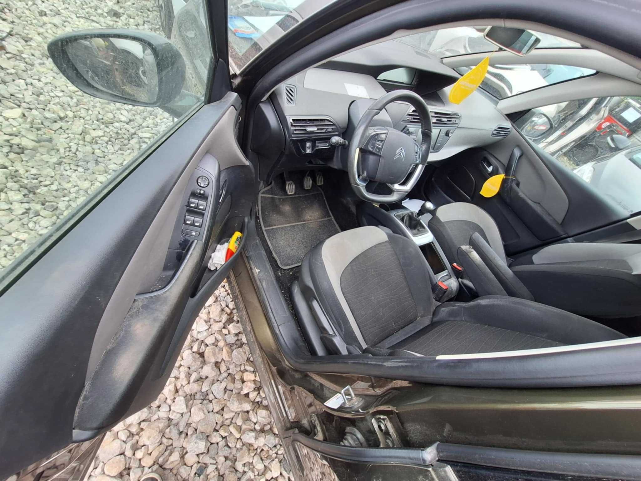 Citroen C4 Picasso 2016 1.6 BlueHDI на части