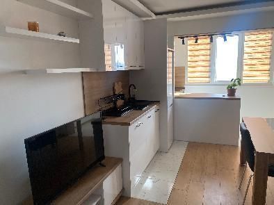 Продава се Тристаен апартамент в София, Обеля 1 - 66 кв.м за 2804 €/кв.м - Снимка #1