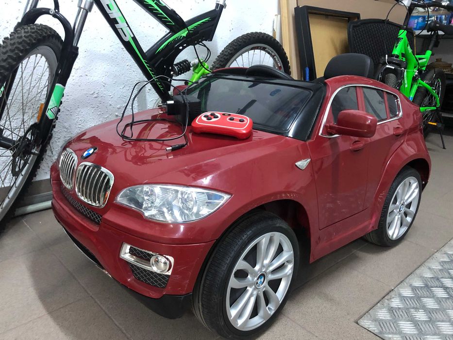 Mașinuță electrică BMW X6