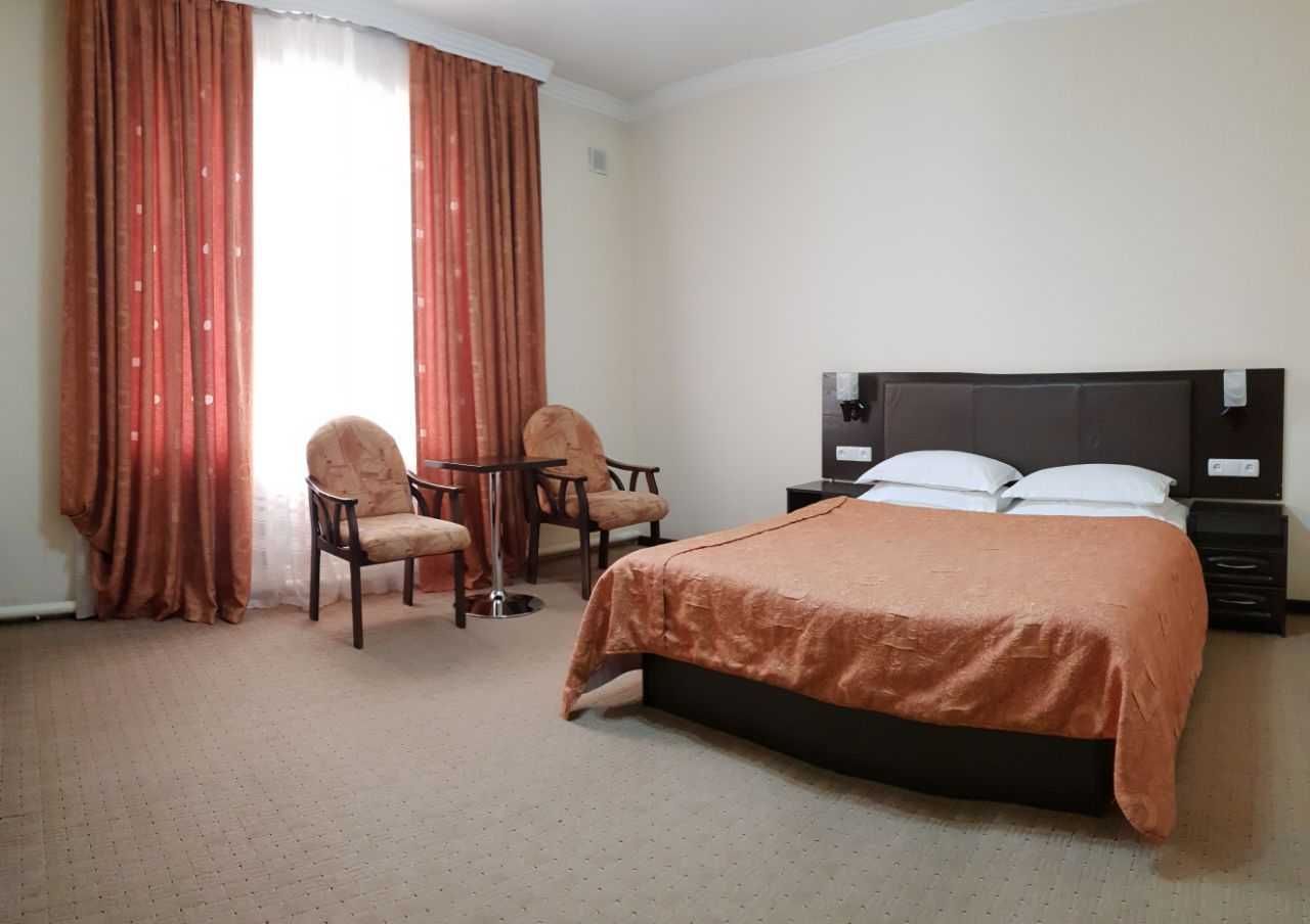 "Hotel Grand !!! "