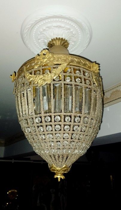 Candelabru Empire cu elemente din bronz si sticla cristalizata, piesa