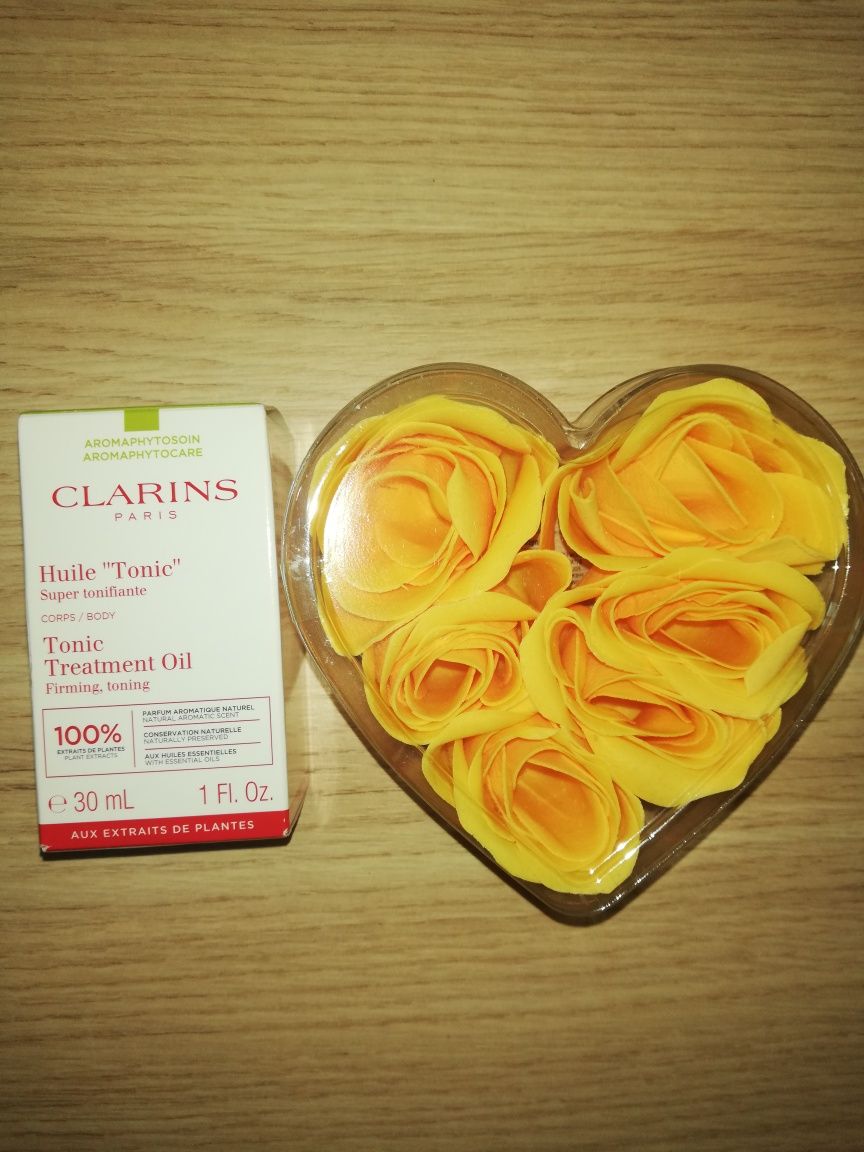 Clarins и серум за лице.