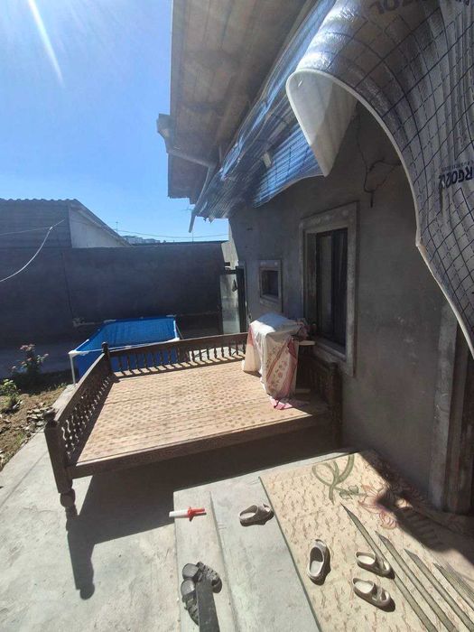 Islomobod masjidi. 3 sotihda 5 xonali uy sotaman. Fasad  15.5m *19m.