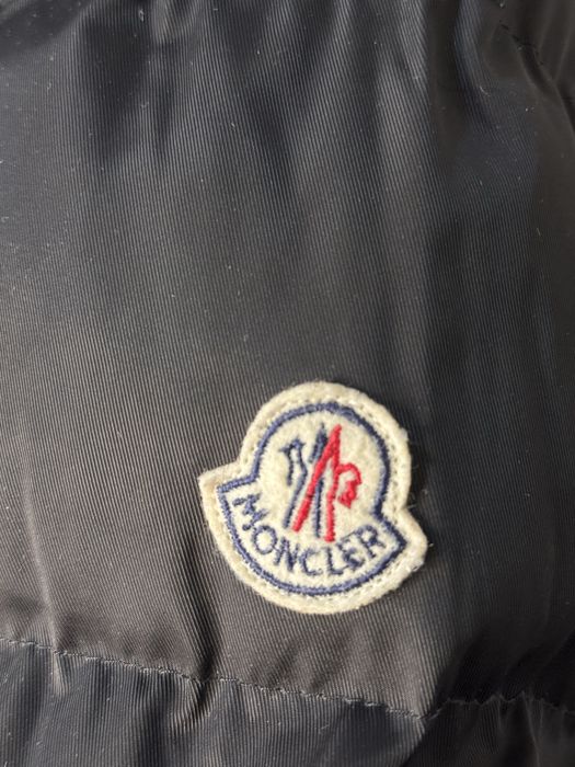 Geaca Moncler originala