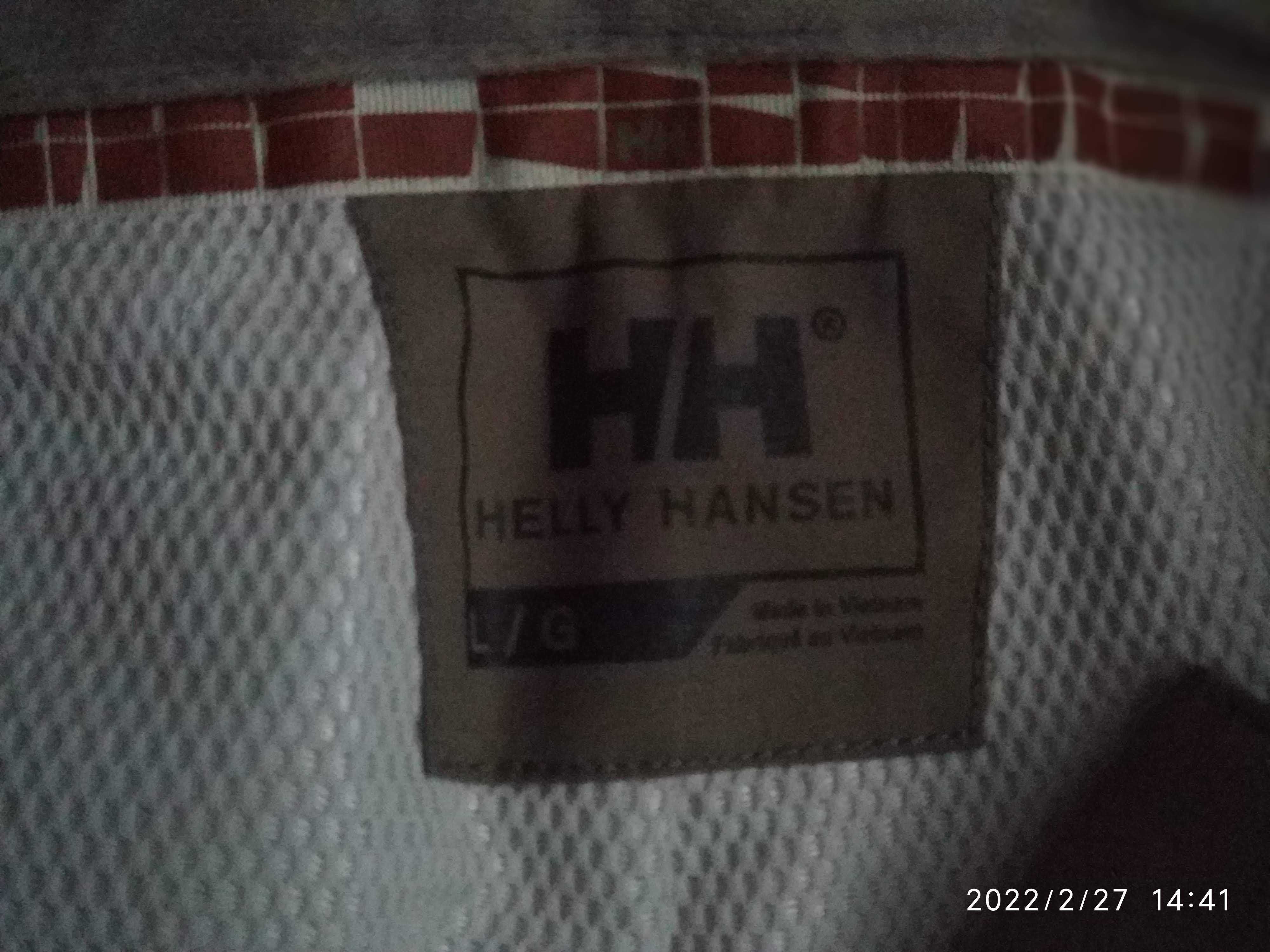 Продавам  Ски и сноуборд панталони Wanabee и Helly Hansen