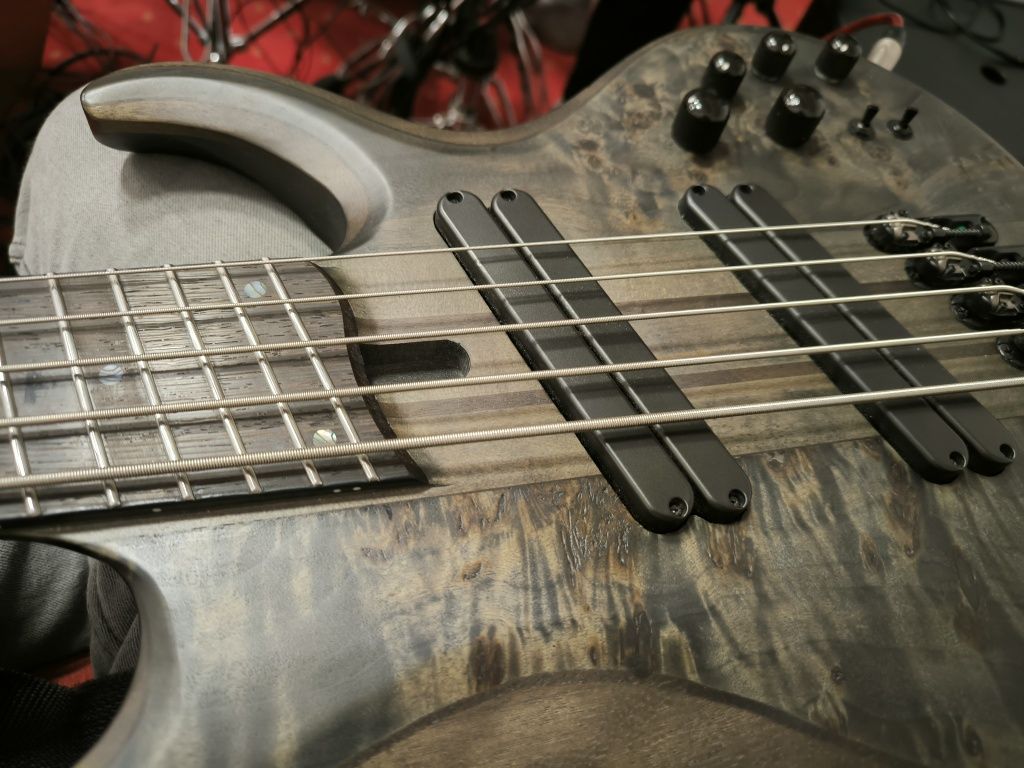 Chitara bass Ibanez BTB805MS-TGF cu case