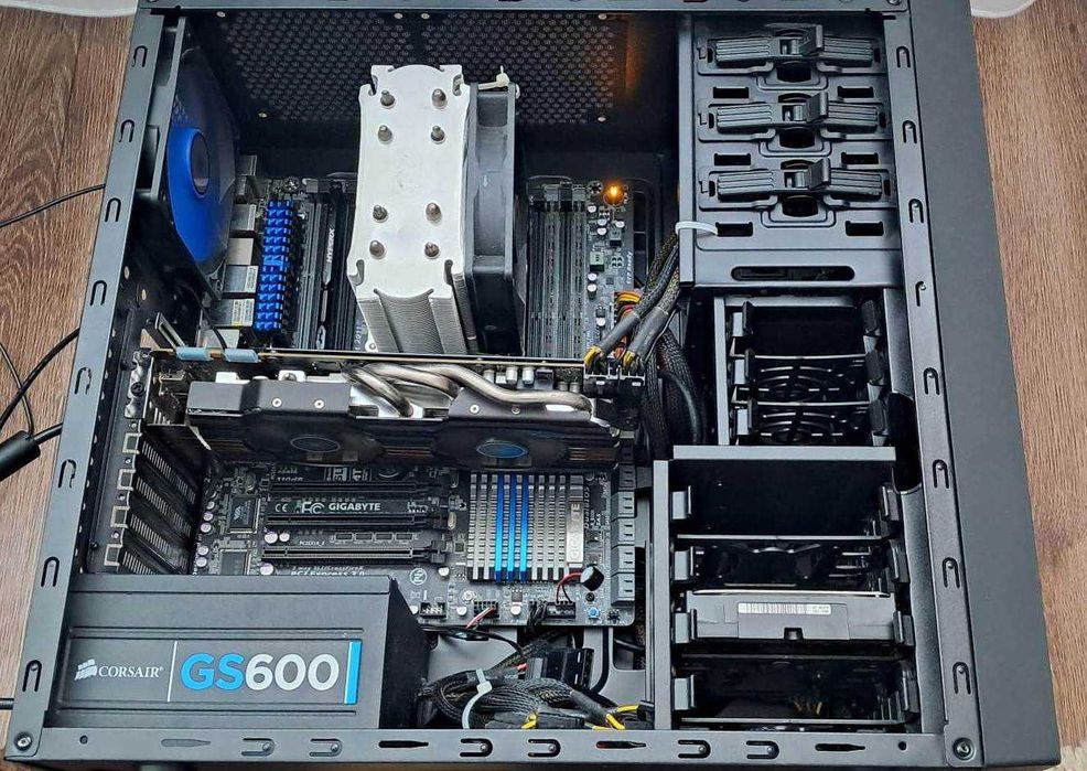 PC i7 3820 /16 GB Ram/HDD 1,5 TB/Video GTX 770-2GB/CS GO/GTA V