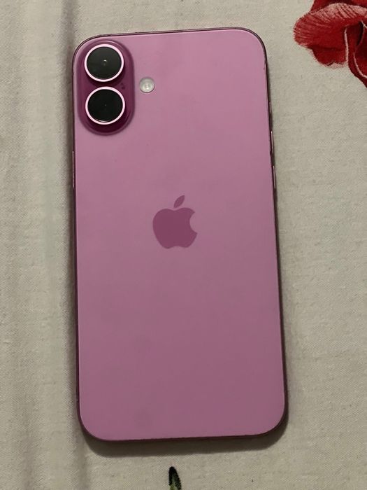 Vând Iphone 16 plus