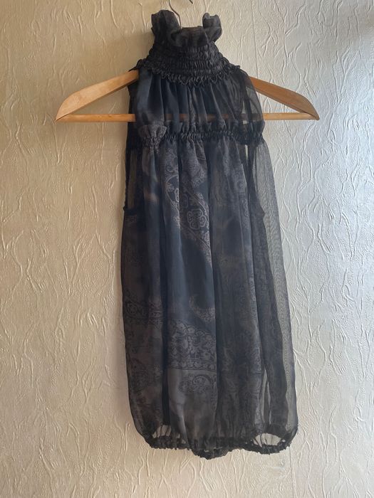 Официален черен топ