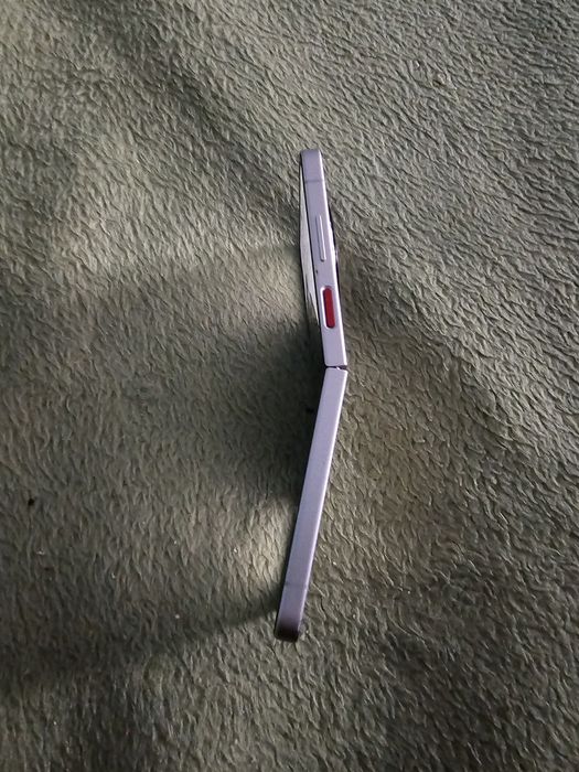 Vând ZTE Nubia Flip pt. piese