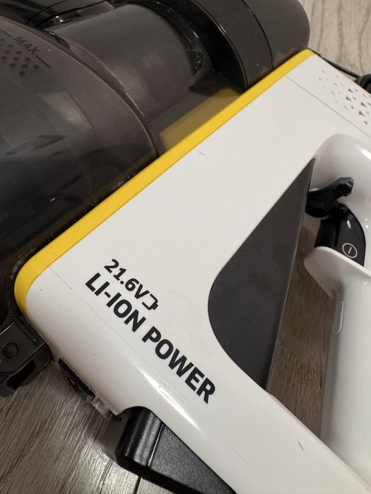 Aspirator vertical Karcher VC 4 Cordless myHome, 140 W