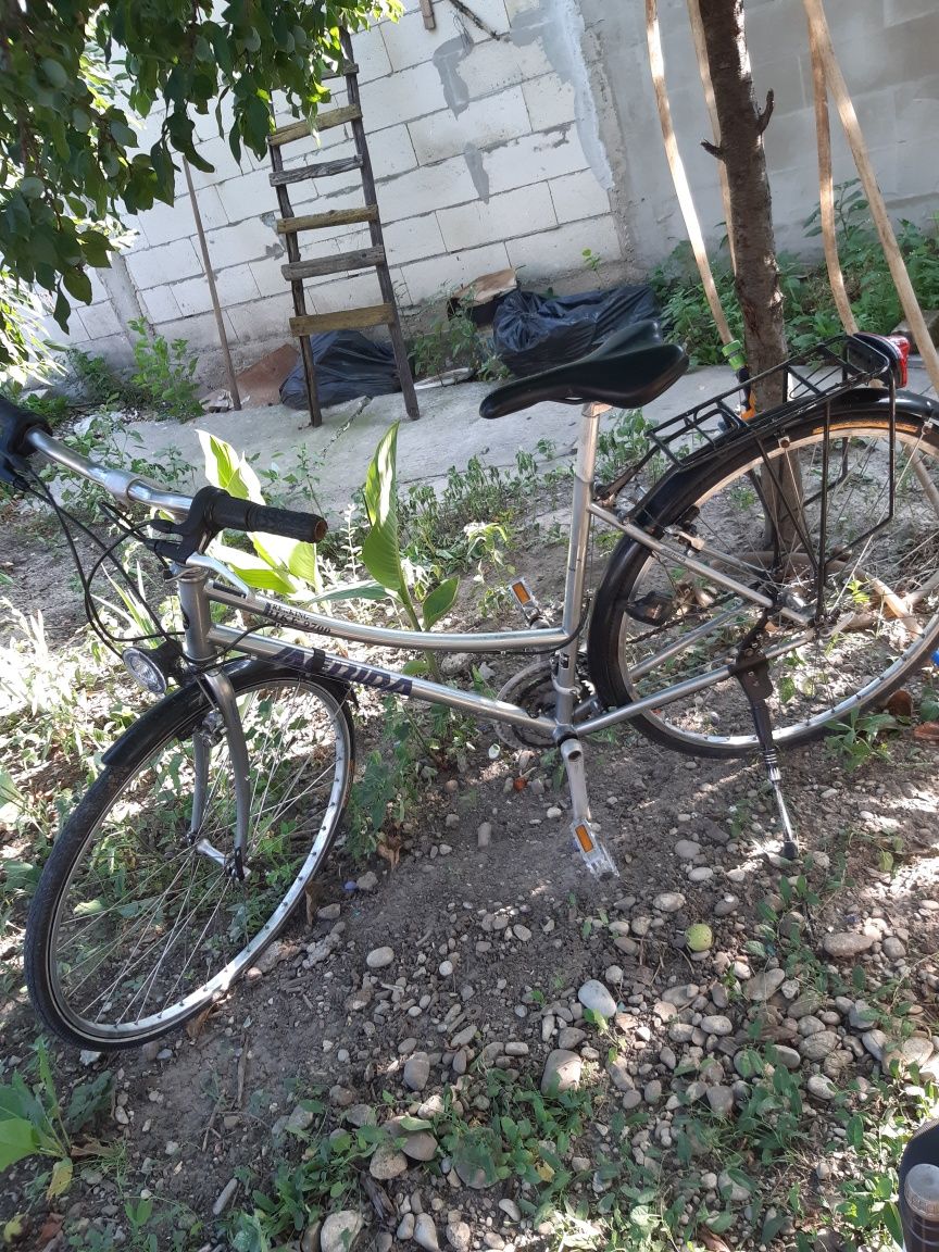 Vand biciclete  la bucata sau toate