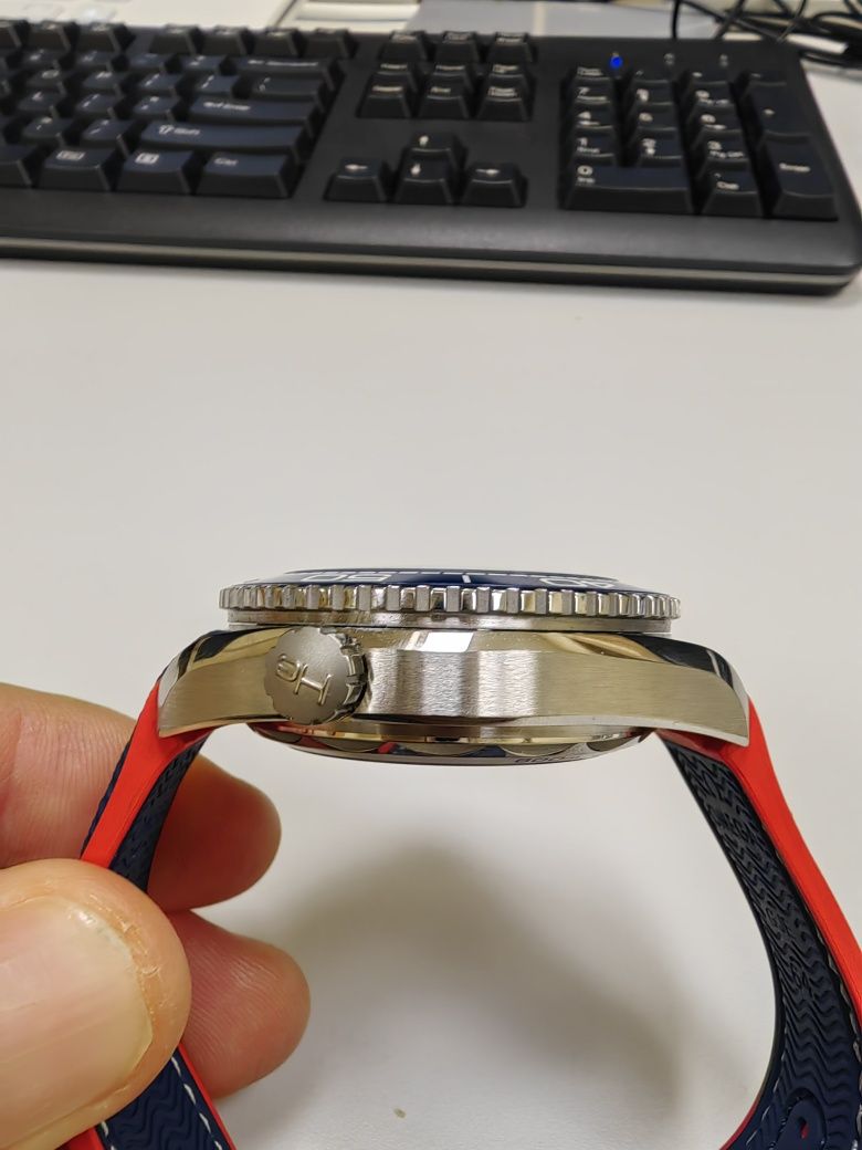 Автоматичен часовник Omega Seamaster Planet Ocean America's Cup 43,5mm