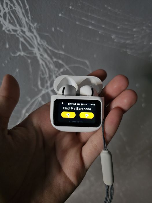 Casti bluetooth in ear cu display/touch