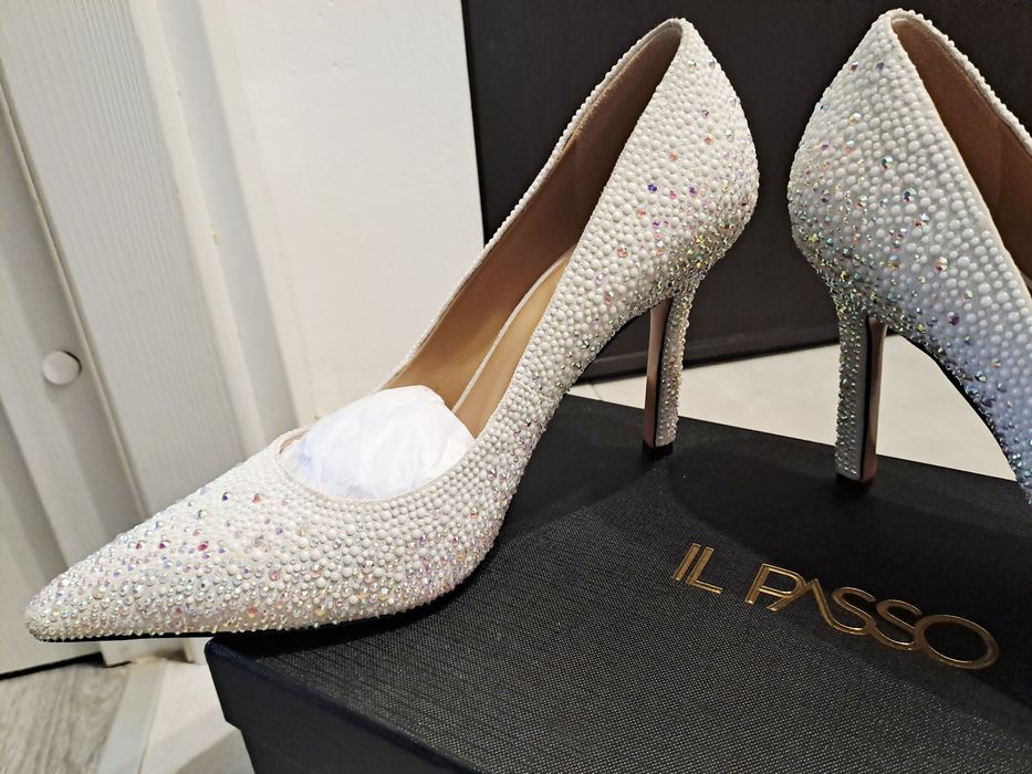 Pantofi ocazie marimea 37