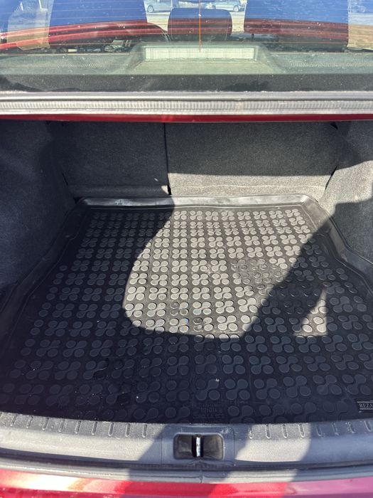 Продавам Toyota Corolla 1.4d4d