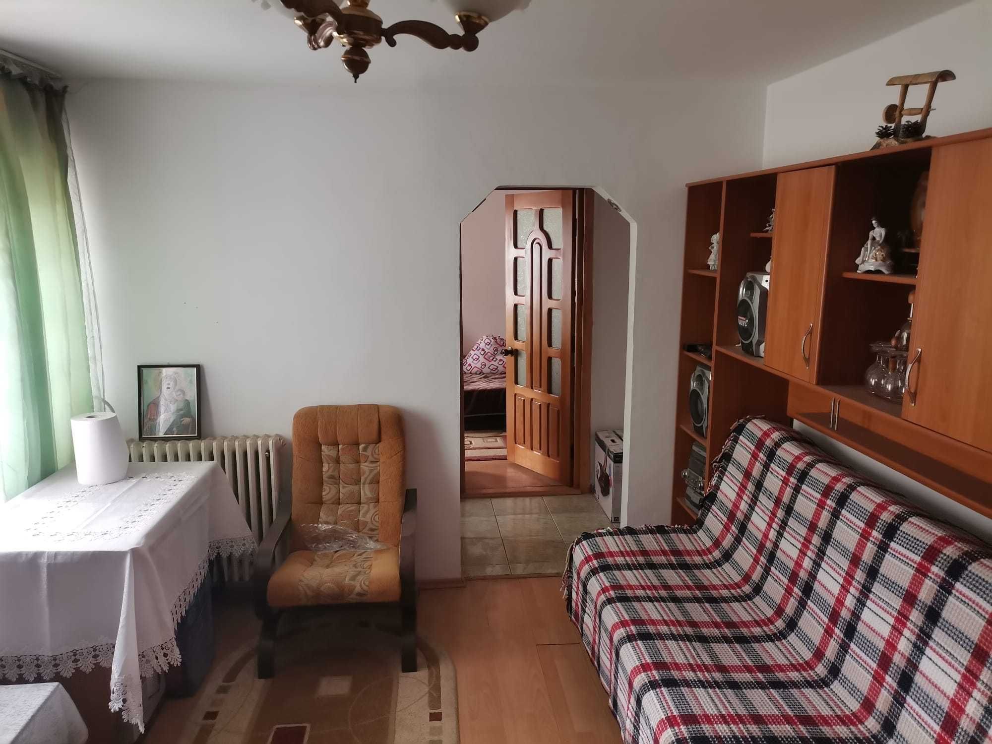 Apartament cu doua camere strada Parcul Tineretului B4 etaj 2 ap 19