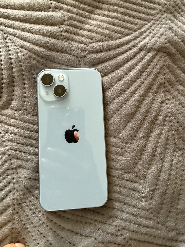 Продам iPhone 14