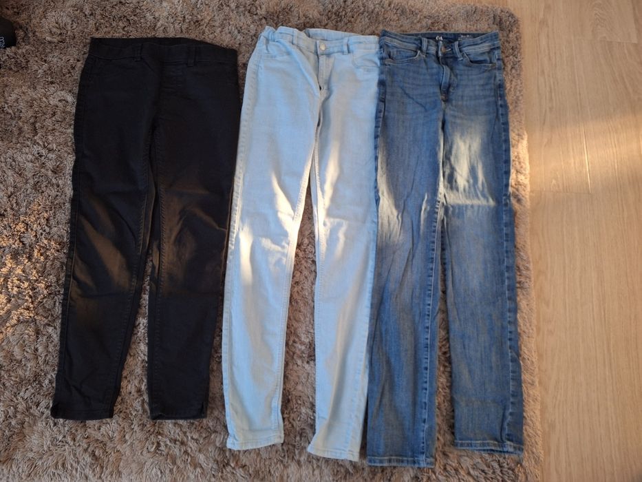LOT Blugi drepti C&A, blugi skinny H&M, leggings negri H&M,aproape noi