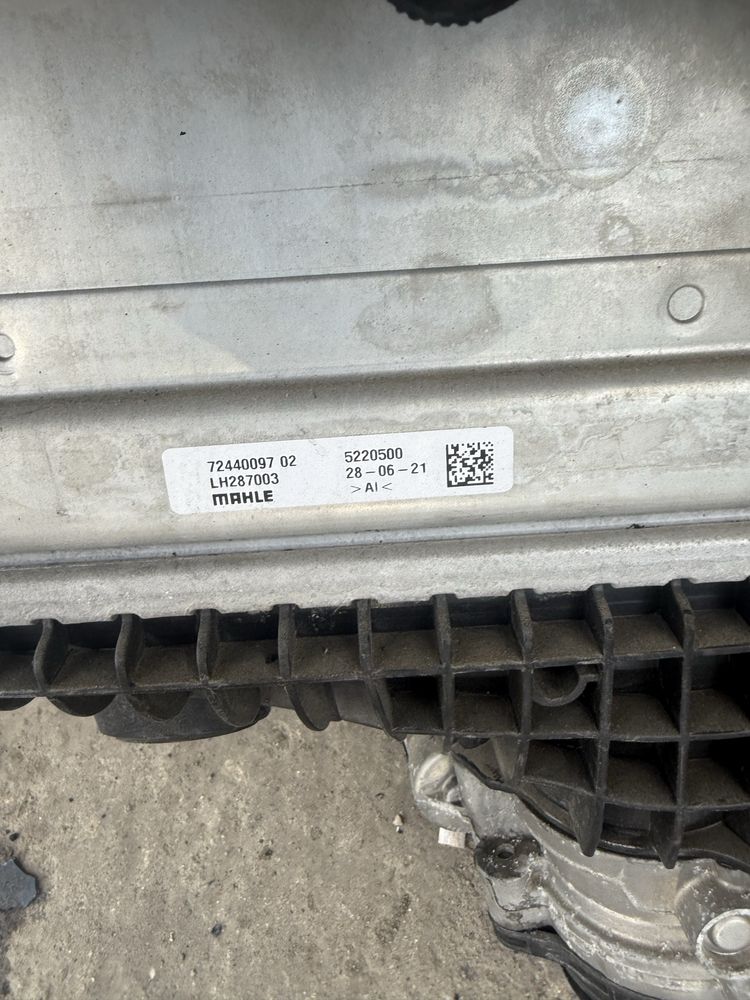 Всмукателен колектор bmw m3 g80 m4 g82 s58b30 колектор бмв м3 г80 м4