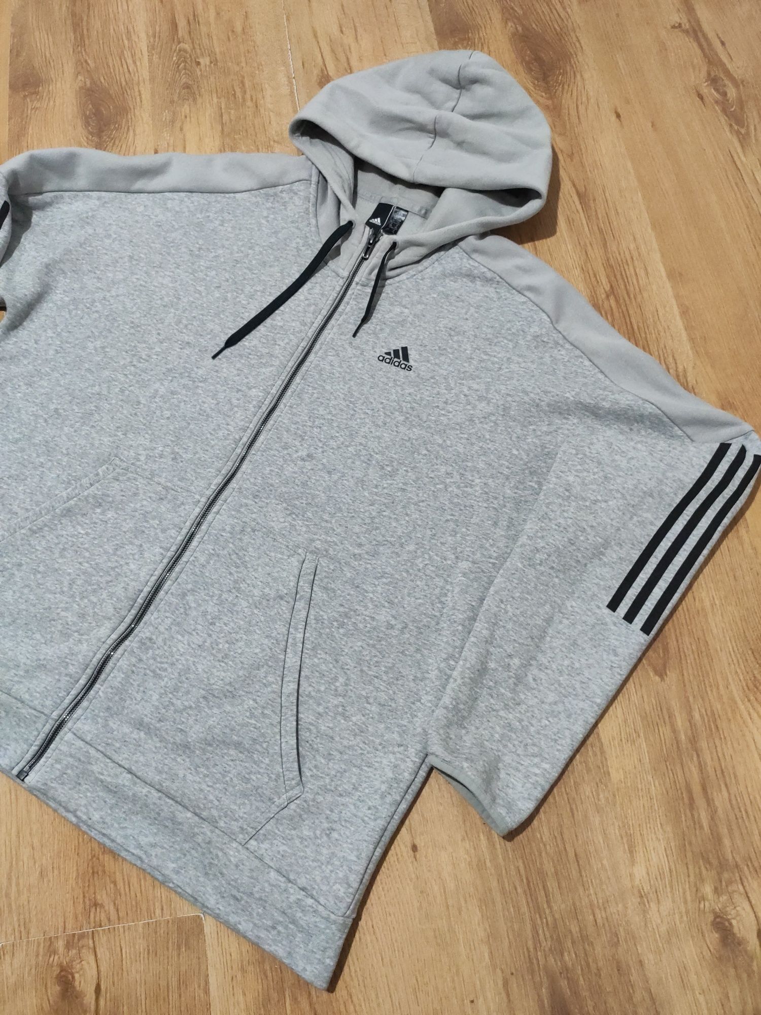 Hanorac Adidas mărimea XXL