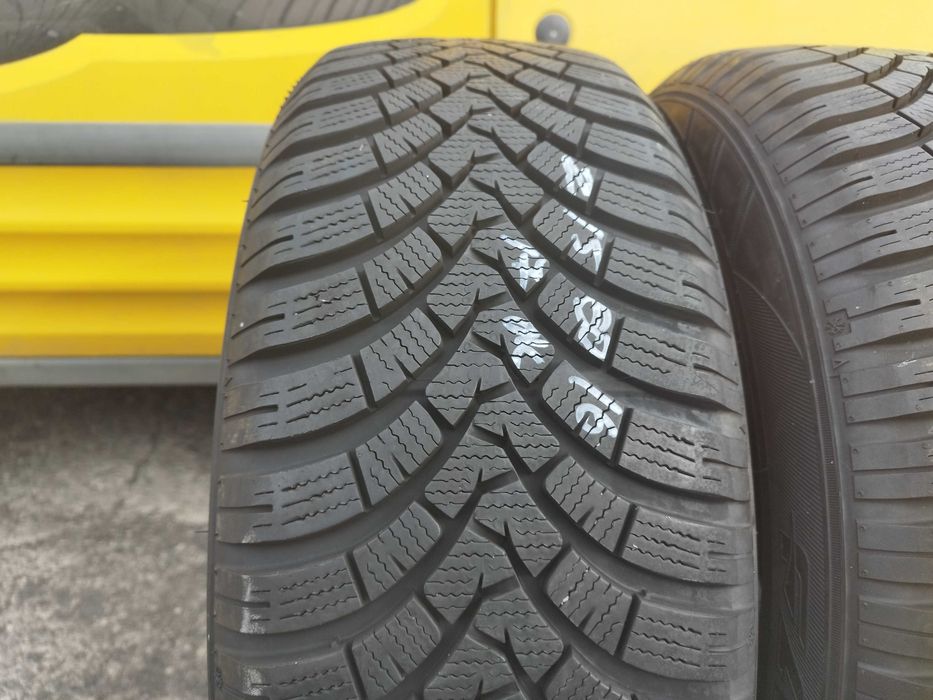 215/60/16 Falken Eurowinter 2017г 8мм 8+мм Проверени