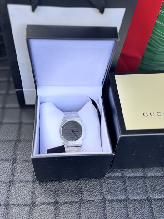 Часы, аксесуары.