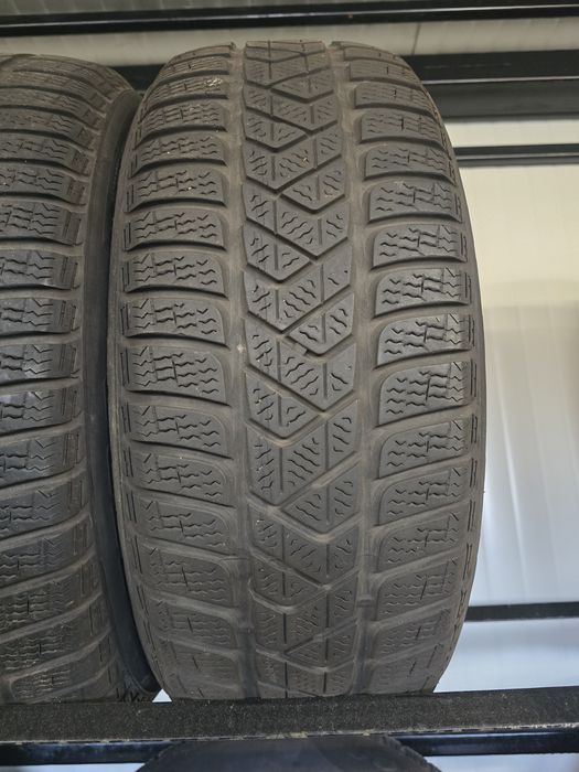 2 Броя 215/60/16 Pirelli 5,2mm