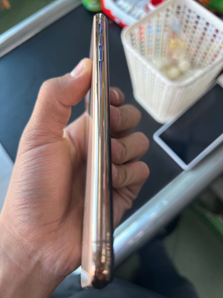 iphone XS Max LLA