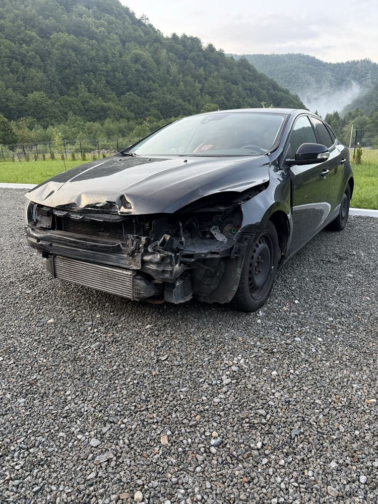 Volvo  V40 2.0 D