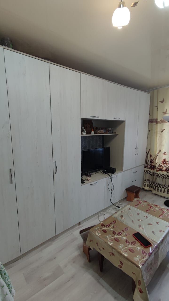 Продается комната 18м2,  район Черемушки 5500
