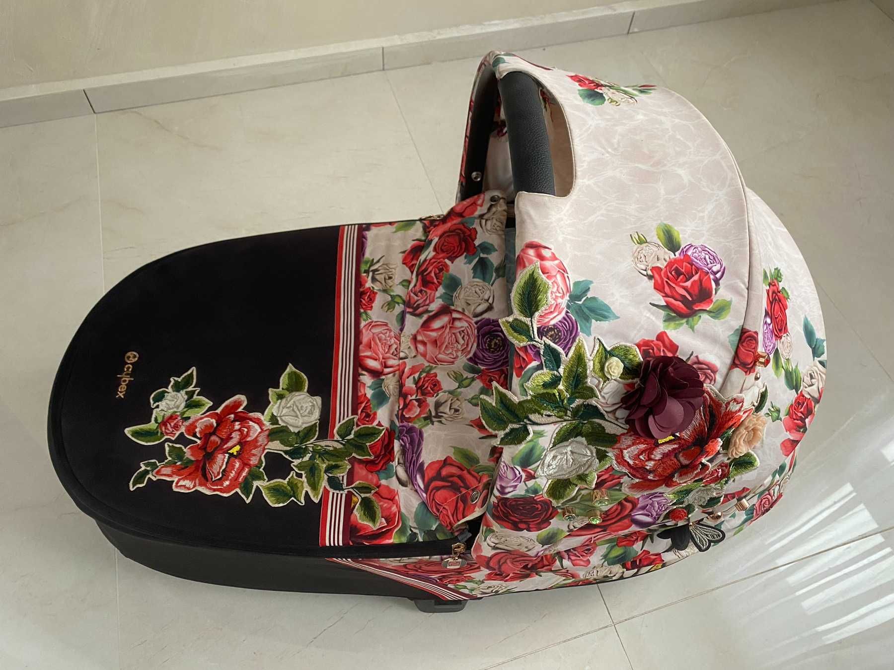 Кош за новородено Cybex Priam 4/ e-Priam Lux Spring