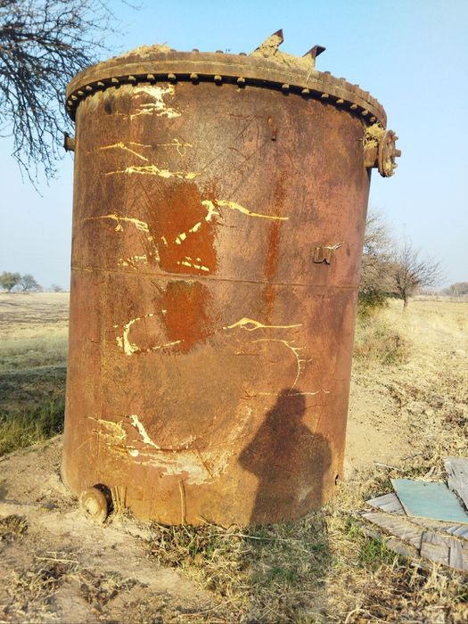 Срочно пролаеться Емкость 10 тн