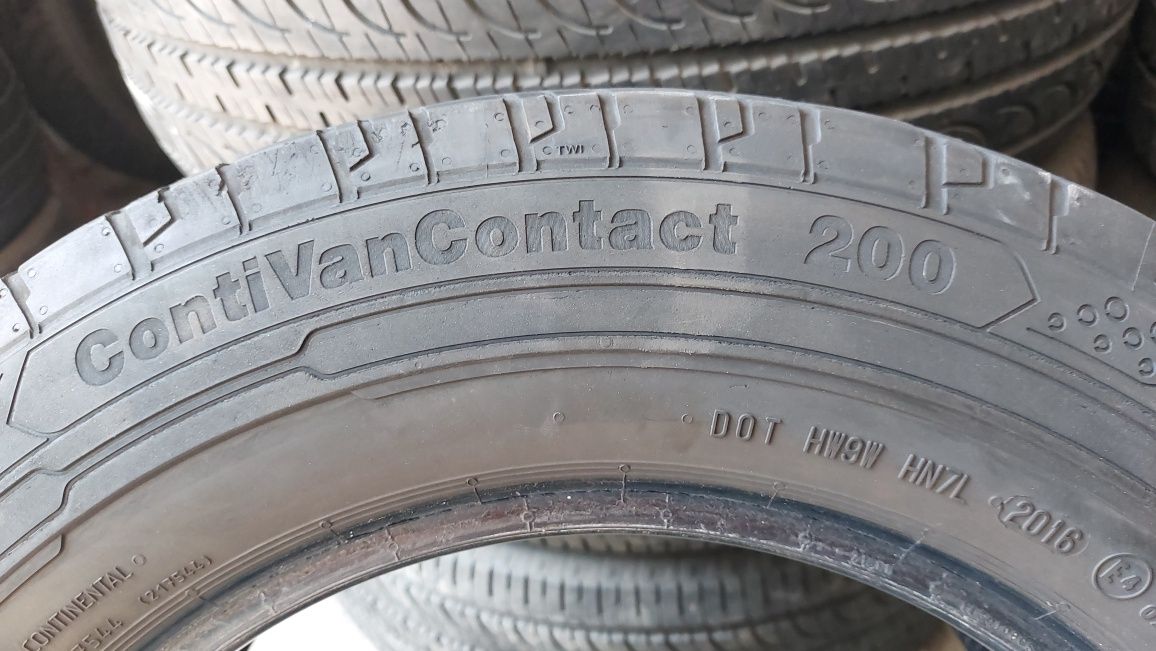 Гуми за Бус 195/70/15 C Continental ContiVanContact 200 2 броя