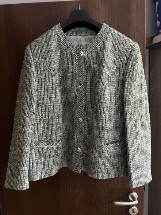 Дамско сако ХЛ размер