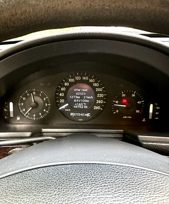 Mercedes E220 CDI T- 2004
