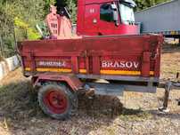 Remorca tractor basculabila
