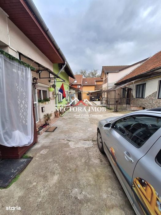 OCAZIE RARA! Apartament ULTRACENTRAL 2 camere, 108 mp teren la curte