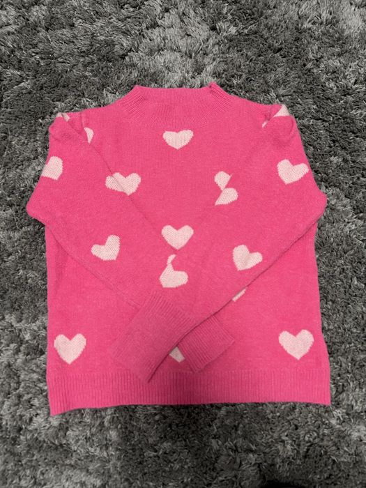 Pulover roz de dama cu inimioare