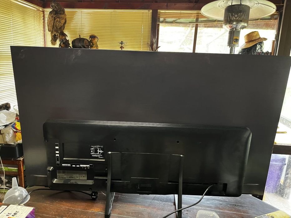 Телевизор Samsung S90C 55 инча - счупен екран, за части