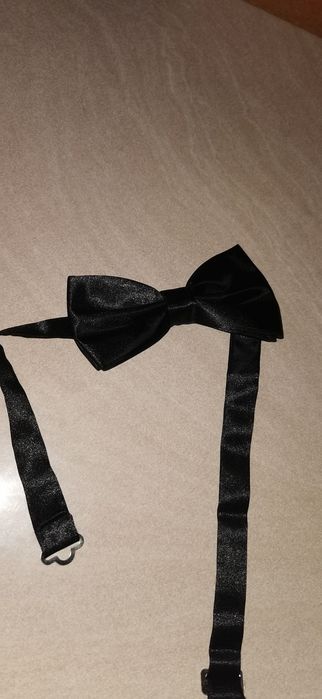 Vând costum 54 un M