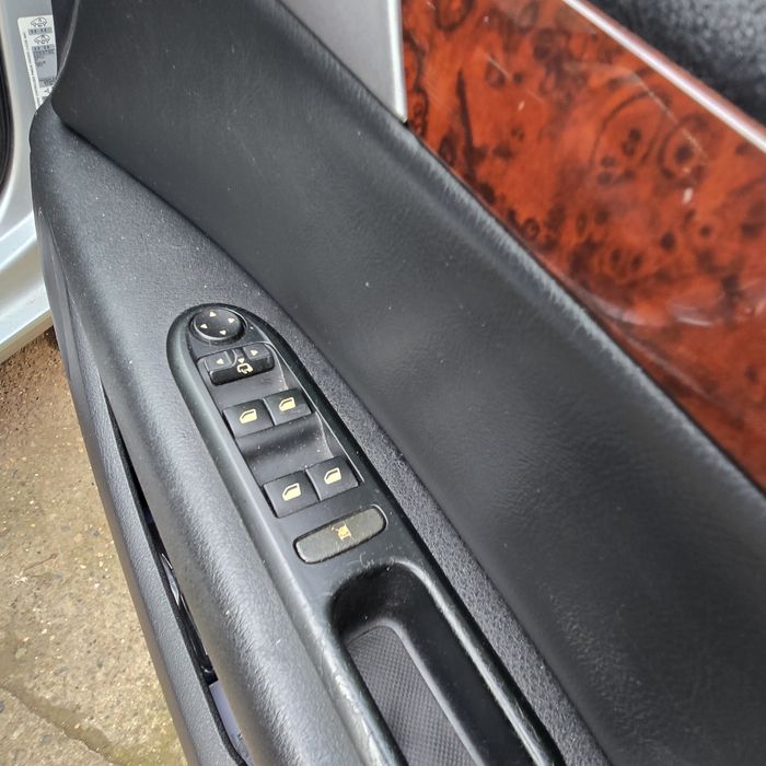 Пежо 407 2.0 HDI