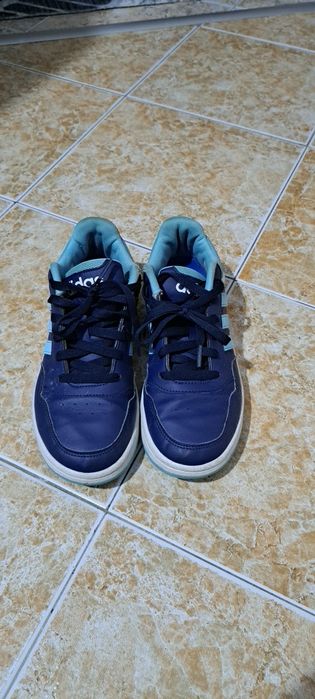 Оригинални маратонки адидас